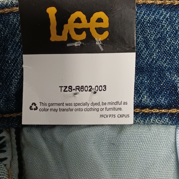 New With Tags Men's Lee Regular Fit Denim Tapered Leg Size 34X32 - Picture 10 of 16